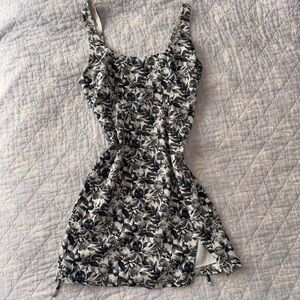 Floral Print Sleeveless Dress